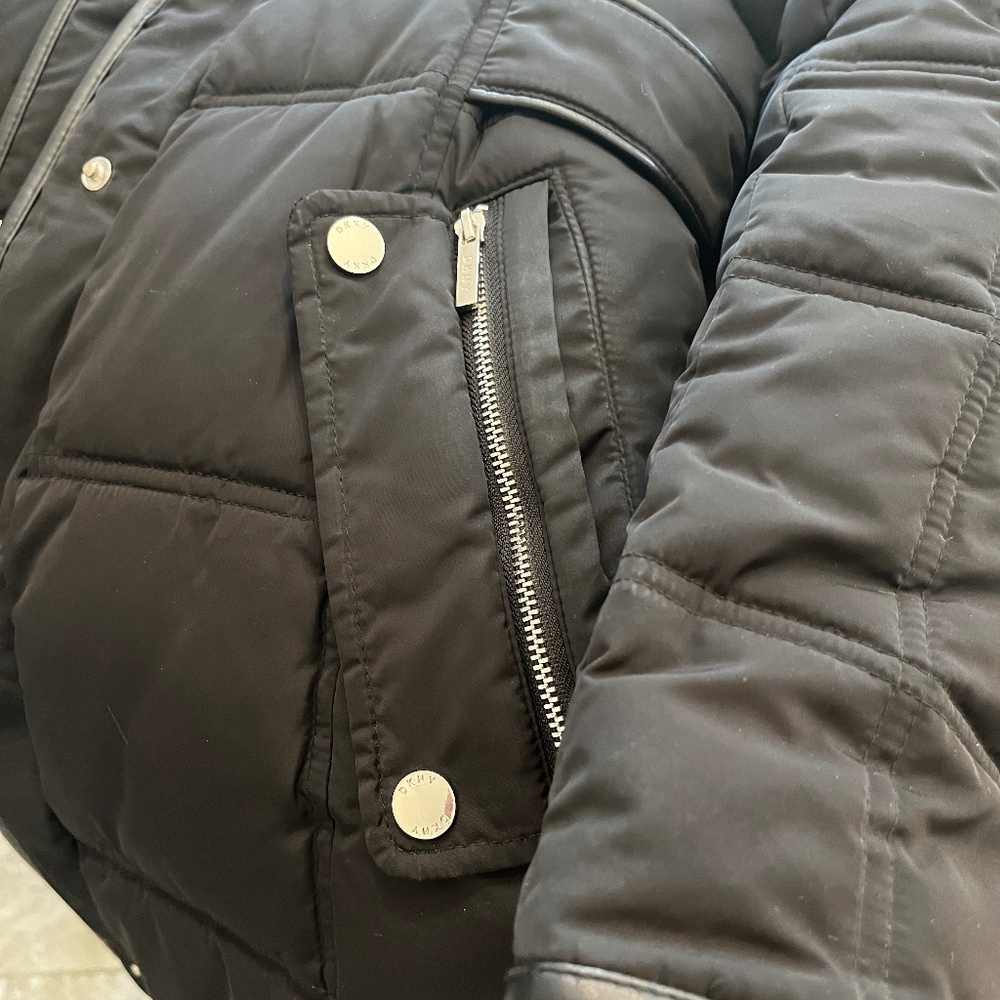 Women’s DKNY Winter Coat! Like new!
